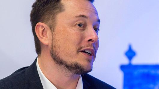 马斯克出面捍卫特斯拉疯涨的股价 任命两名新独立董事