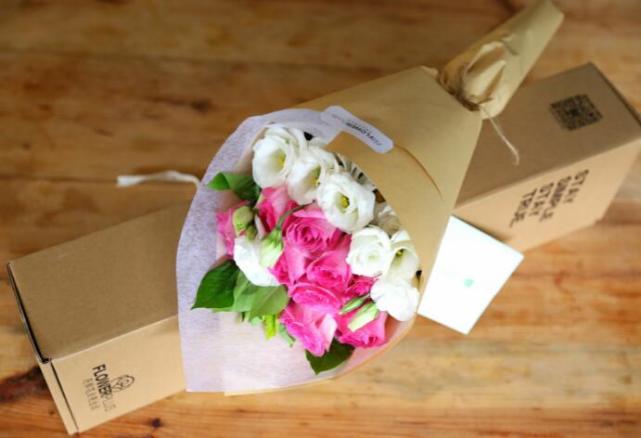 花加向买家配送有毒的鲜花：涉及四五千人 徐小平参投