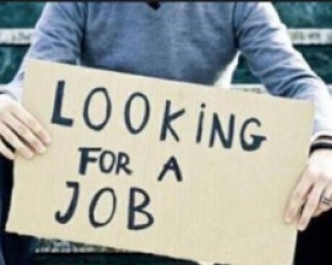 网上招聘背后陷阱多：有公司收建档费后“消失”