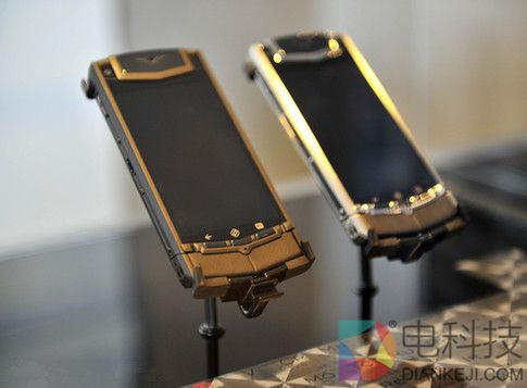 6万元新购Vertu手机有异响 维修中心却称没有质量问题