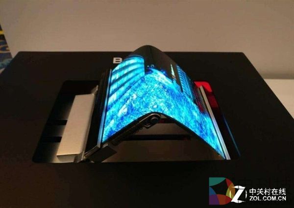 京东方OLED将量产：向三星发起冲击