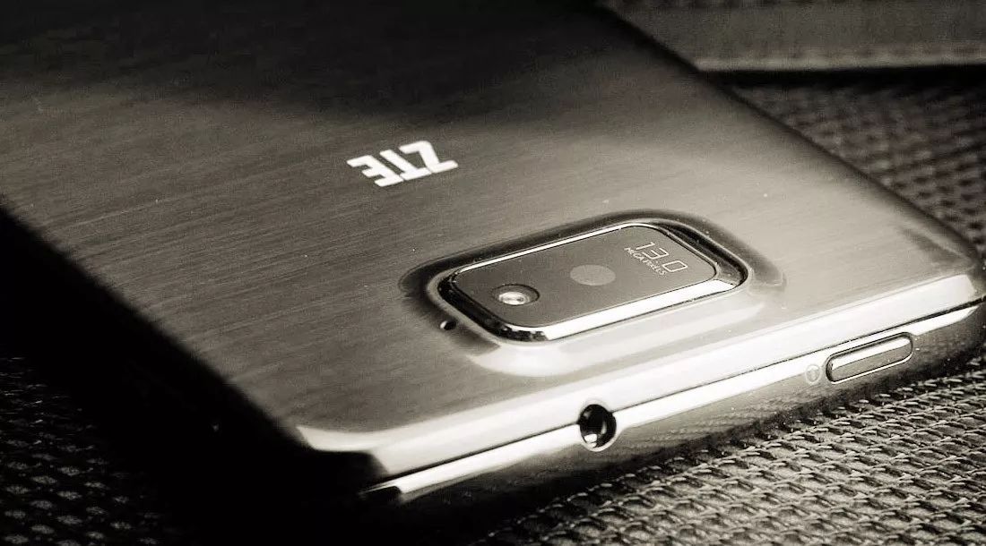 中兴通讯盛世隐忧：手机凋零，核心部件进口，已被华为彻底甩开