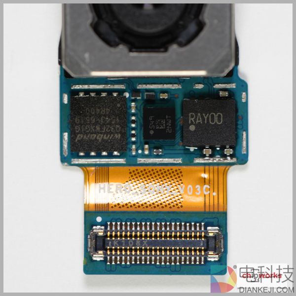 手机厂商叫停像素之战 摄像头后千亿生意待淘金