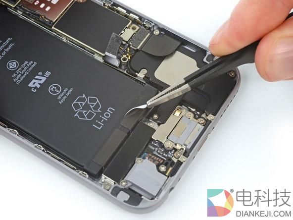 iPhone“降频门”事件持续发酵 苹果或将面临史上最严重破产风波