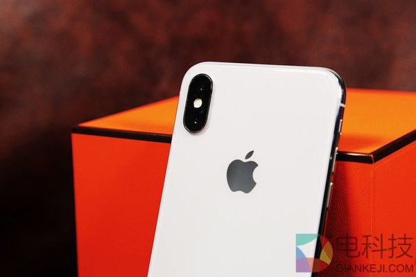 塑料机身的iPhone X会有前途？苹果或因新关税政策大改产品材质