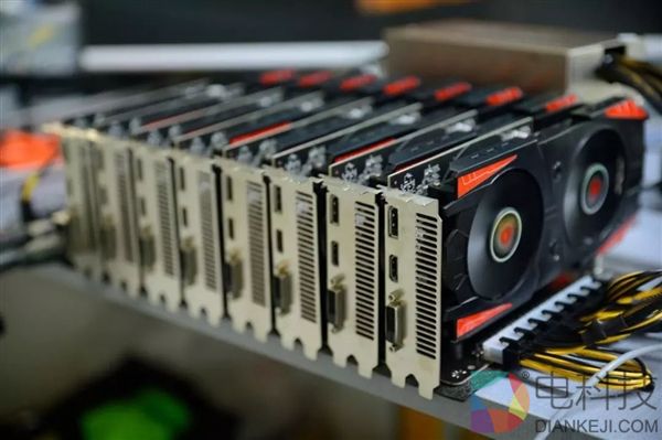 区块链太火 老牌主板厂商试图依靠能插8块显卡的挖矿产品复活