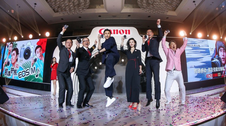 佳能携手陈坤发布全新无反微单相机M50：为何事关年轻人生活品质的提升？