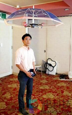 日本研发“会飞的雨伞” 可时刻悬停在用户头顶