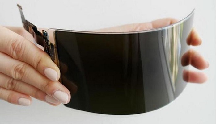 1.8米跌落无损 三星发布军规认证级OLED面板