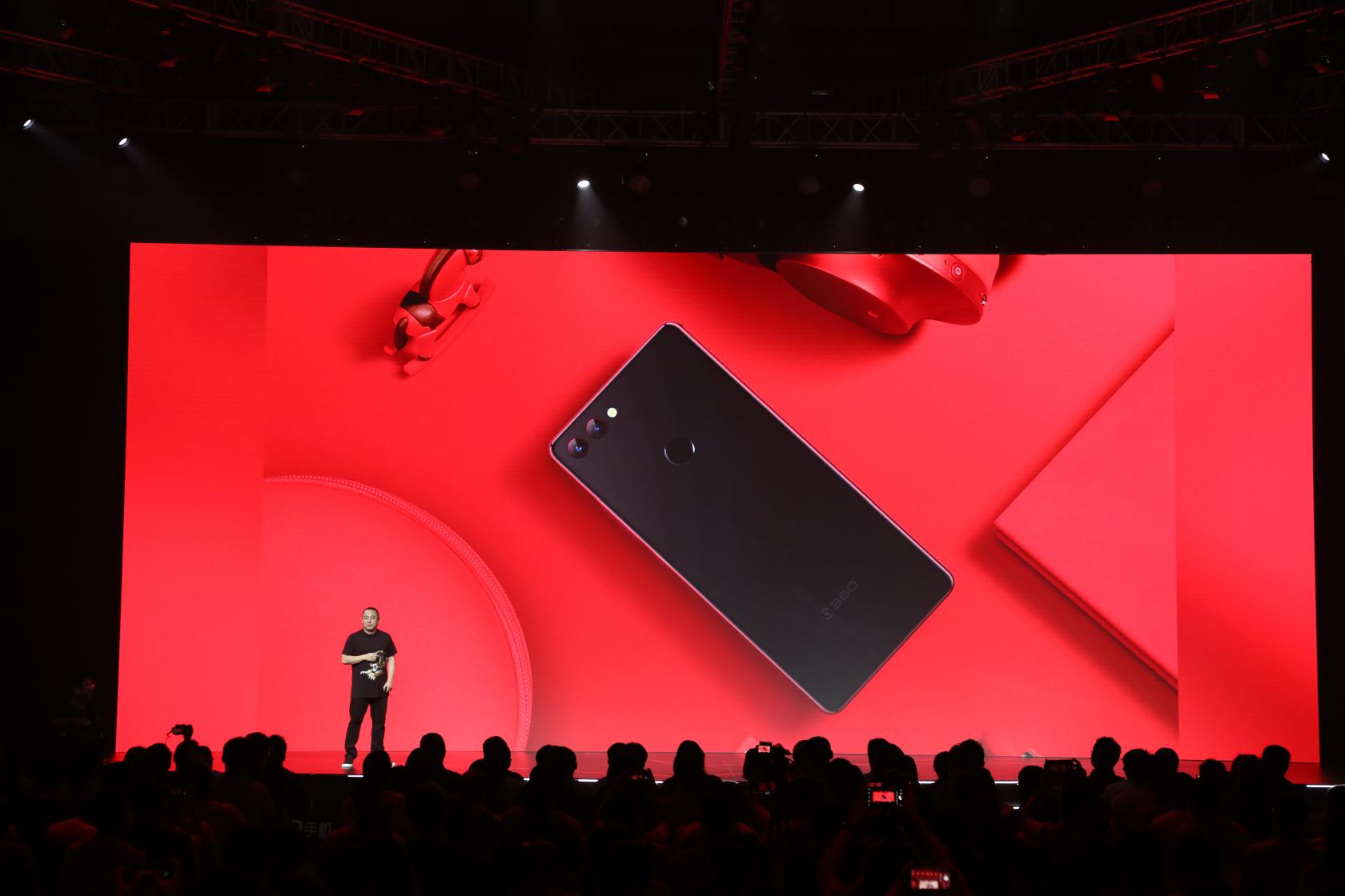  骁龙710+大电池+大内存360手机N7 Pro登场！对标坚果Pro 2S你选谁？