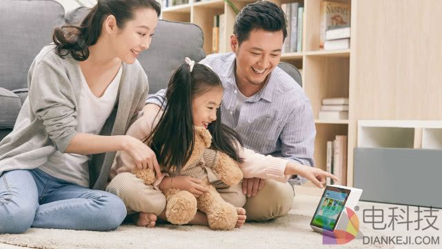 腾讯叮当智能屏发布，主打视听体验、海量内容、儿童模式