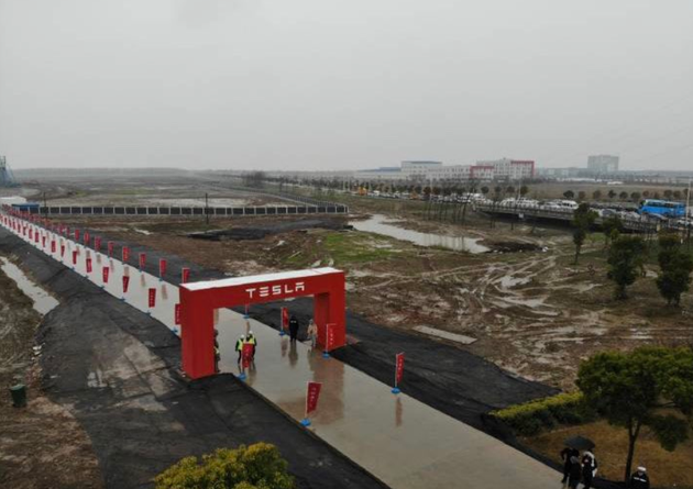 特斯拉加速入华：会成新能源车市场“鲶鱼”吗？