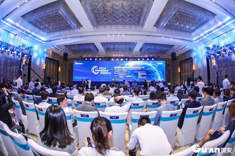  2019显示产业趋势展望：折叠屏手机、OLED电视过后还有更大想象空间