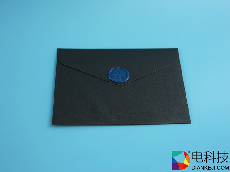 蓝海之鲨跃出海面 神秘新品7月3日见