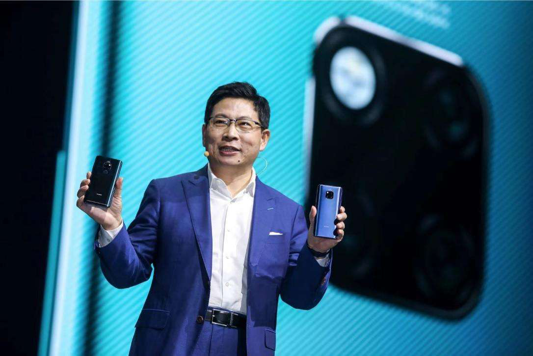 Mate30不让用谷歌服务？余承东：明年P40将会搭载鸿蒙系统