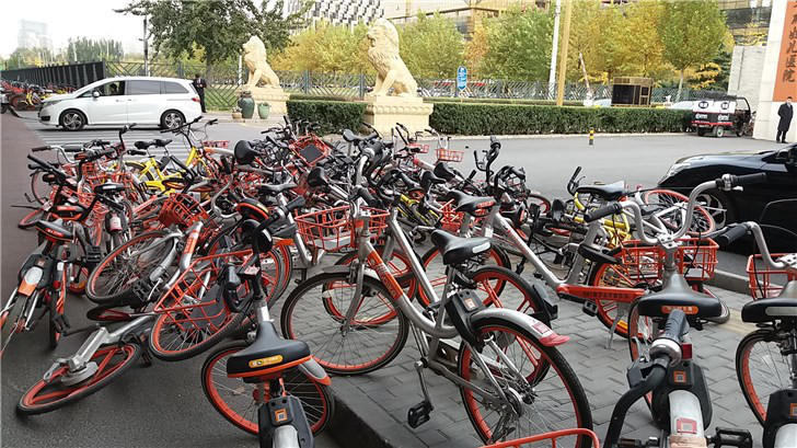 摩拜单车北京地区涨价：1.5元起步，每30分钟后加收1.5元