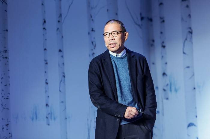  身价超越马云、马化腾，“搬运工”成中国新首富