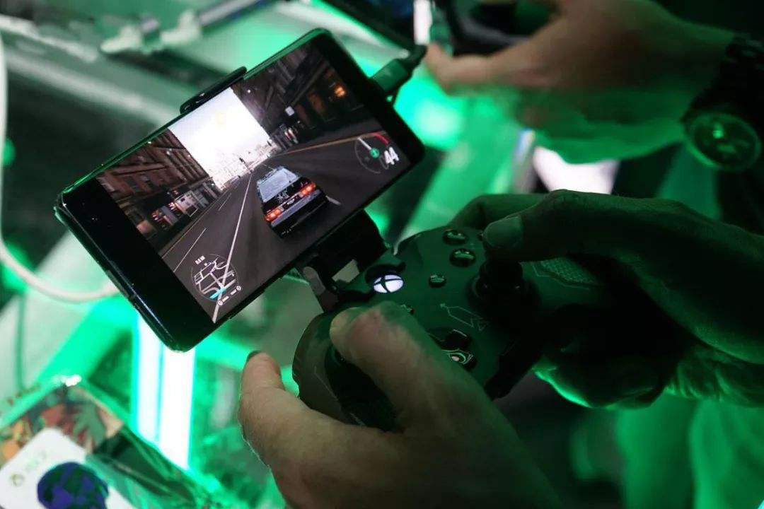  微软推出云游戏xCloud订阅服务，苹果为自身渠道，仍然予以婉拒