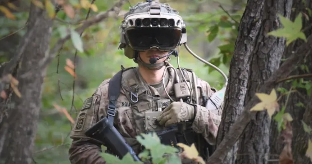  AR+5G+云计算登堂，所有屏幕皆退场，科技巨头绘出史上最大一张蓝图