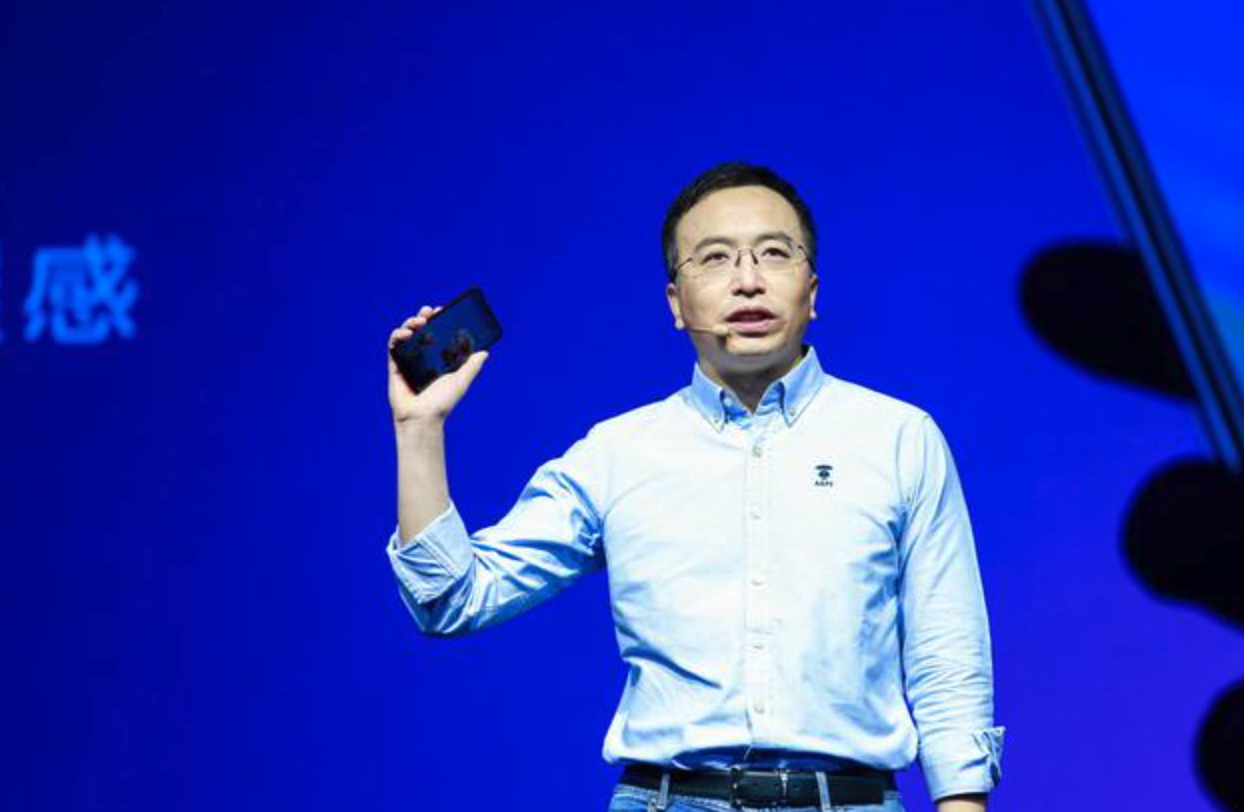 荣耀将获高通芯片供应，CEO赵明：目标是全国第一