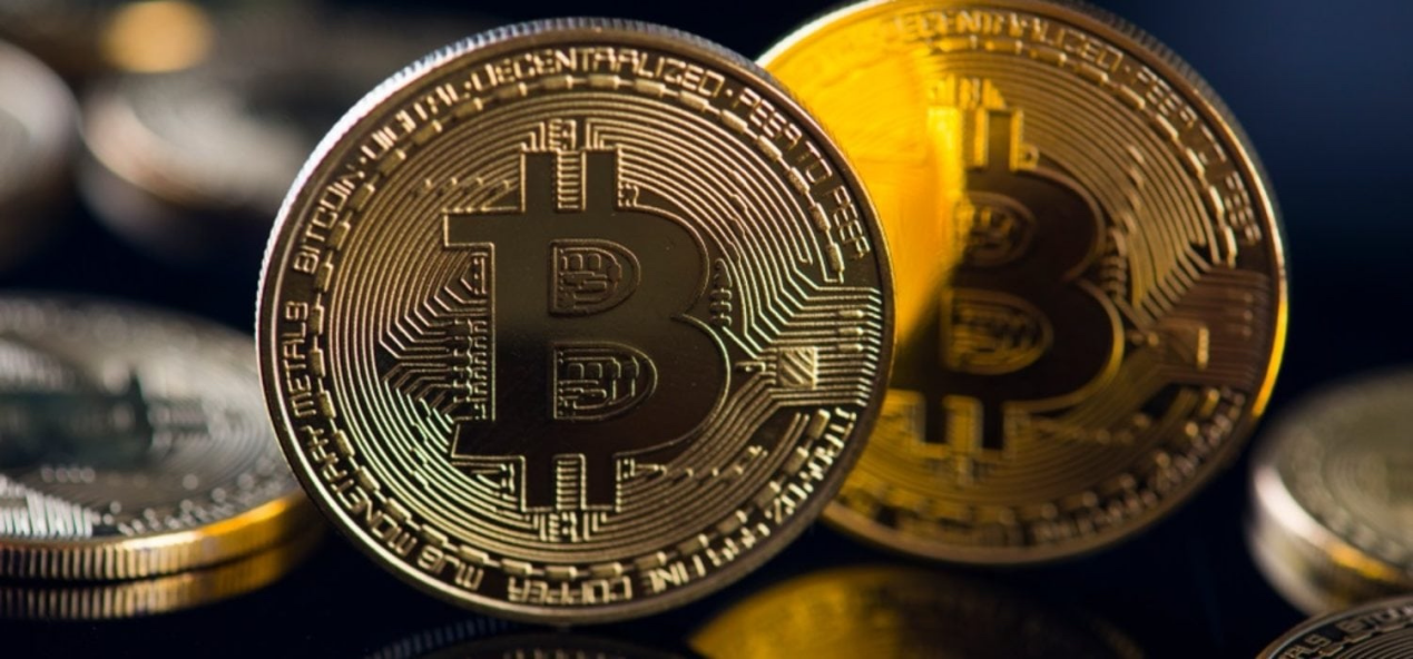  比特币价格一天跌逾1万美元，特斯拉市值缩水2150亿