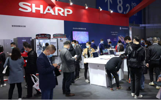 【新闻稿】携120英寸8K电视亮相AWE 夏普展台诠释智能生活新体验(1)(1)484.png