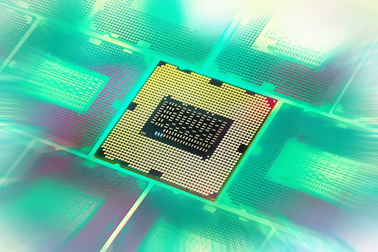 芯片短缺仍将持续一年以上，汽车行业受影响最大