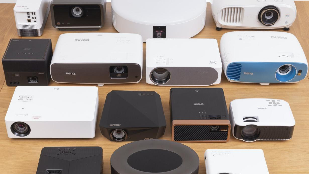  1-7月彩电销量大跌15.6%，投影机逆势增长43.3%，年轻人认为“电视没有用”