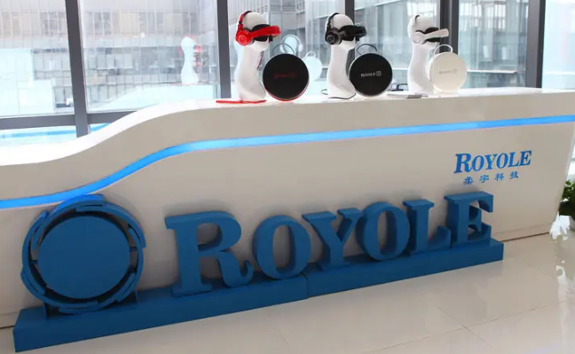 柔宇科技员工：已欠薪几个月 今天开始放假三个月