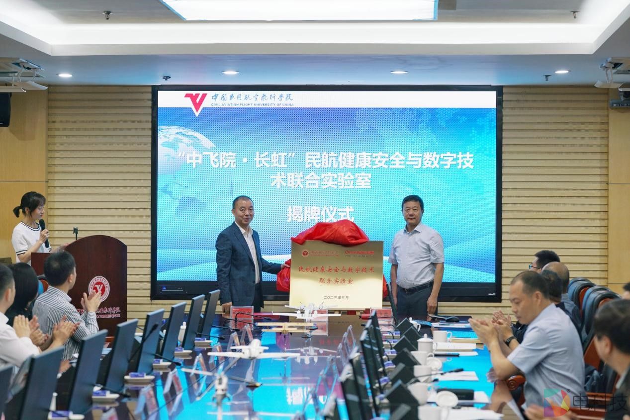 bccf59e52ef1d005abcce90ebd2a457