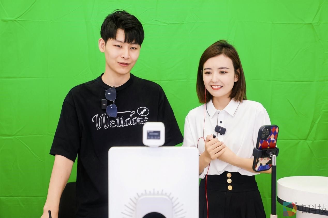 1S9A0431-opq467860959