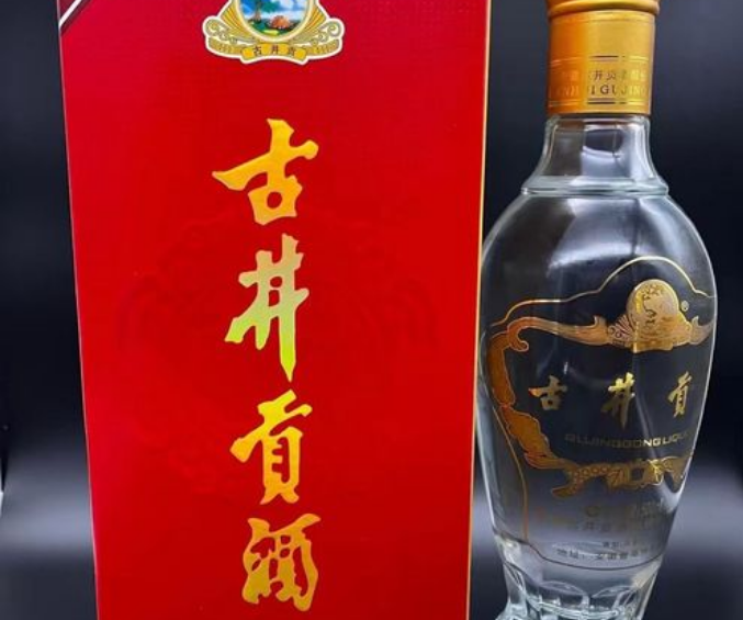 古井贡酒“伪年份酒”占营收80%陷诚信争议，黄鹤楼酒跟风推“生态原浆”