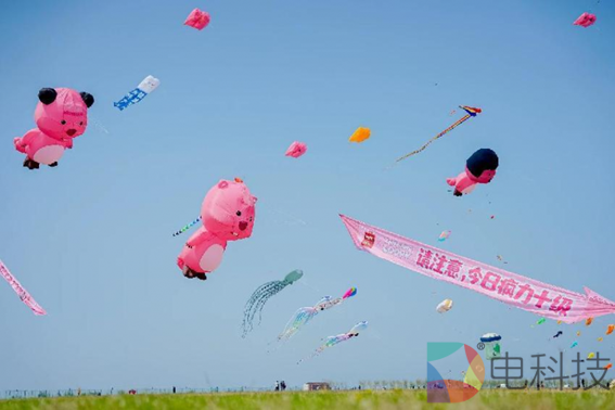 名创优品MINISO携手ZANMANG LOOPY，玩转“发疯文学”再掀联名热潮