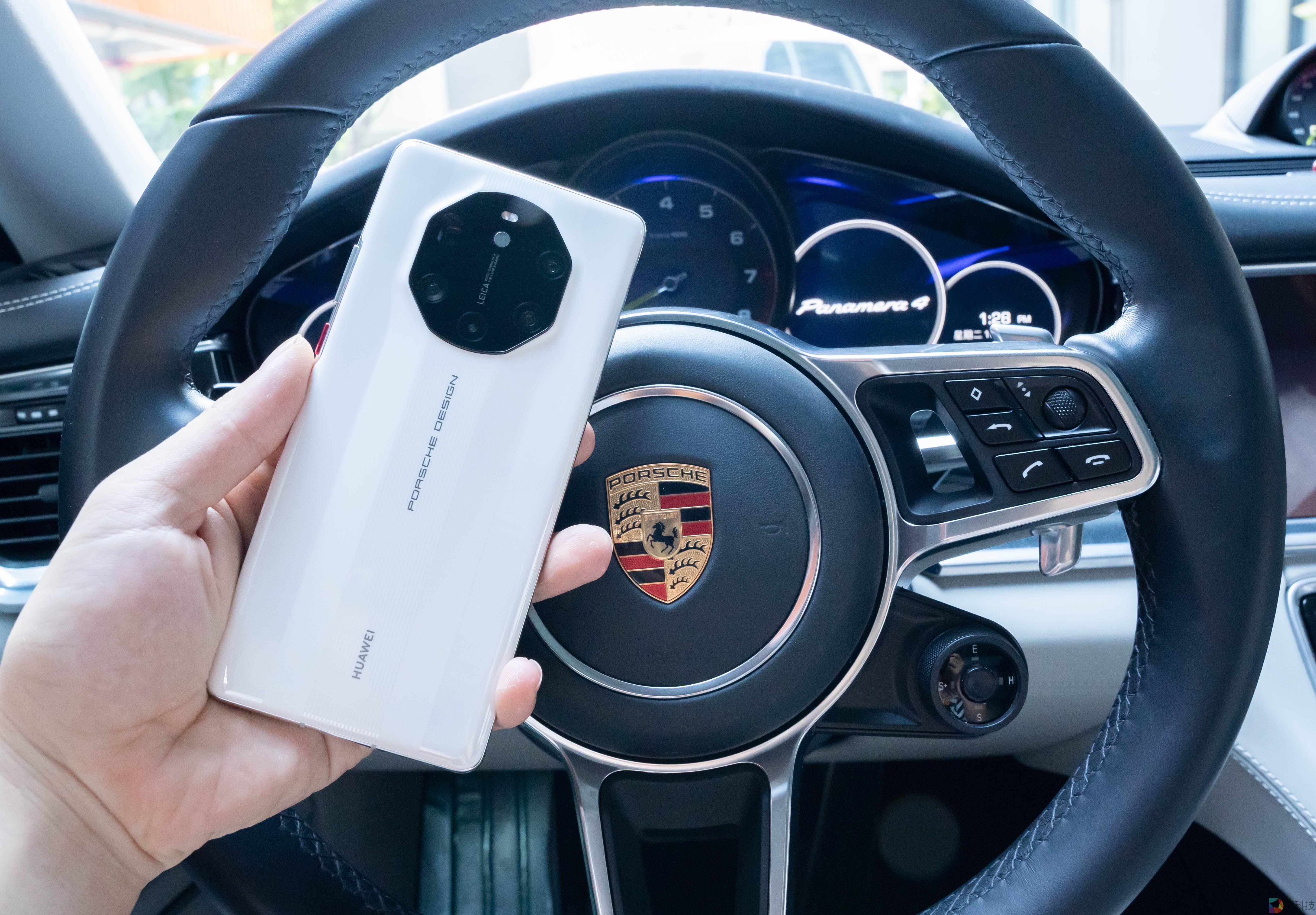 六年后，奥迪终于把灵魂给了华为，奔驰宝马保时捷还在等什么呢？