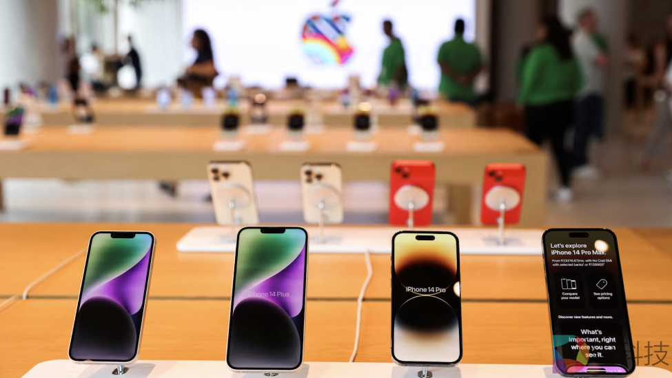 苹果三星接连踩坑印度：火灾引发无限期停工，工人要求岗位世袭