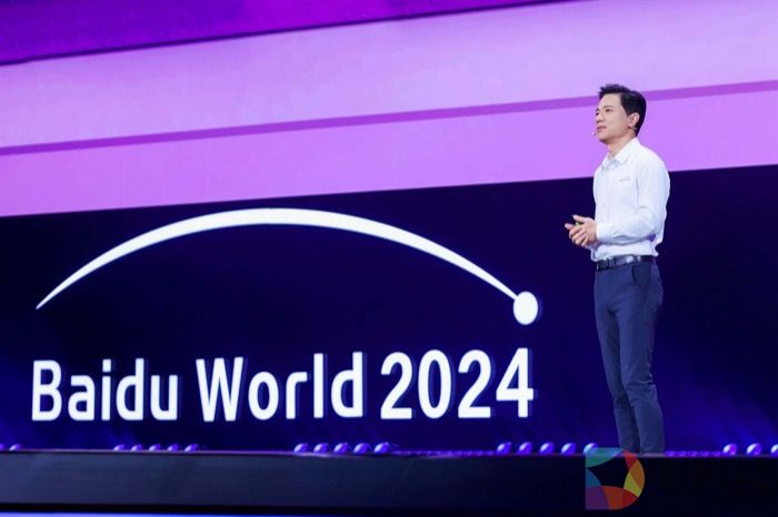 李彦宏谈基础模型升级 两年一个大的版本比较合适