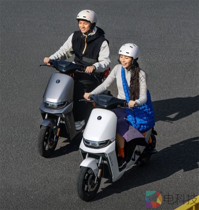 鲁大师两轮电动车