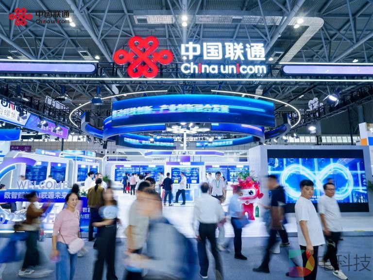 5a2a6813e7599ba5faf32af42146d294