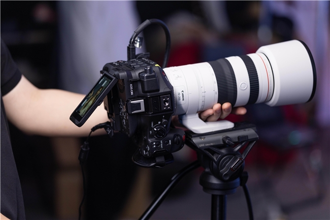 佳能&ldquo;佳直播&rdquo;携手时拍传媒，开启明星感团播时代