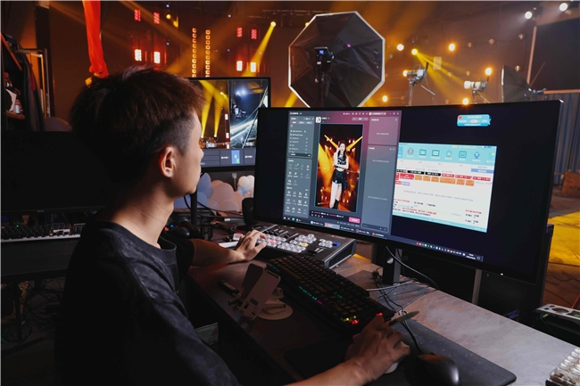 佳能&ldquo;佳直播&rdquo;携手时拍传媒，开启明星感团播时代