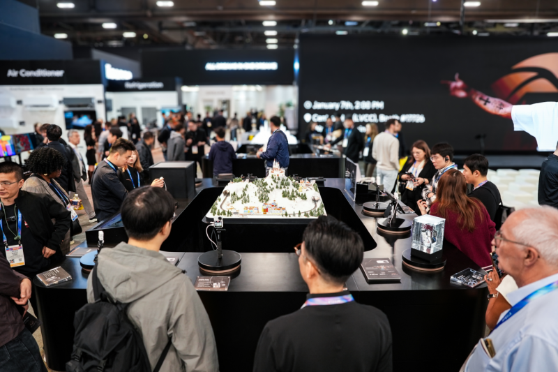 中国影像首登“科技奥斯卡”,光子跃迁以首款8KAI拇指相机定义CES2026