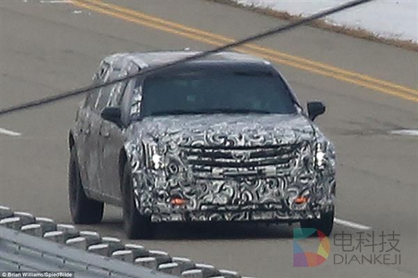 美国总统特朗普全新座驾曝光:史上最强大