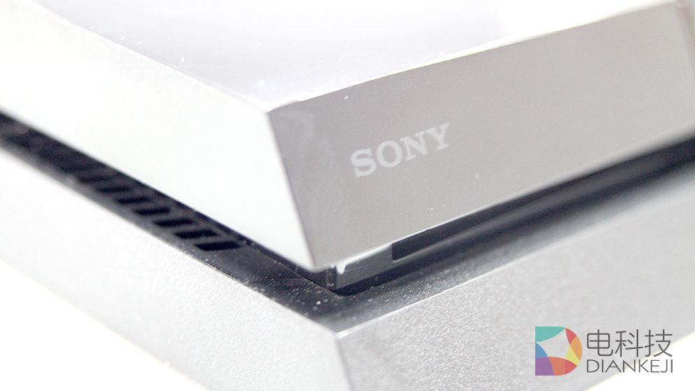 本土化深得人心 国行版索尼PS4全面解析 