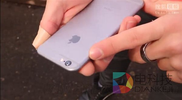 GalaxyS6，iPhone 6，耐摔
