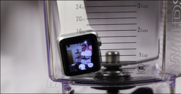 搅拌机太凶残！苹果表瞬间变渣渣