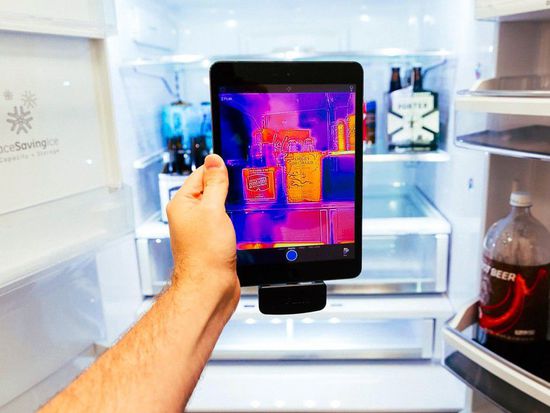 看上去很高端 平板瞬间变身热成像仪