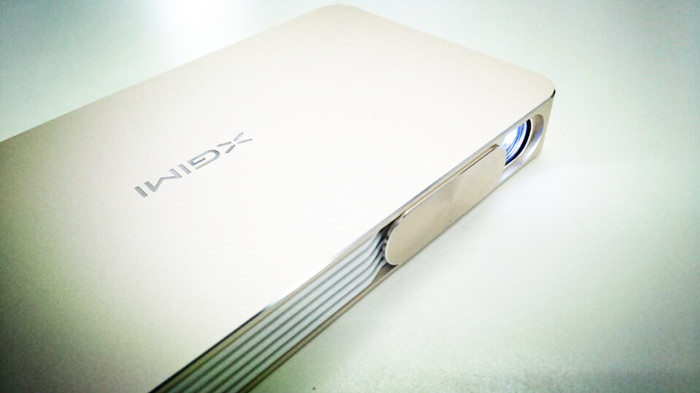 极米Z4 Air智能微投评测:能带着走的分享利器