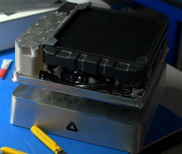 AMD,拆解,自造水冷“主机