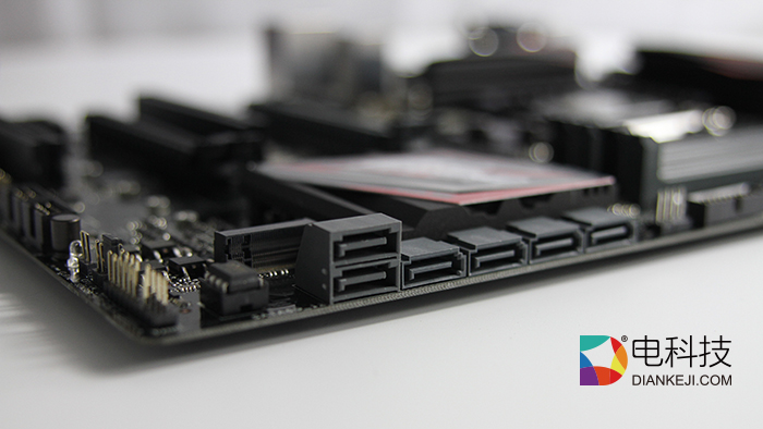 SATA接口.jpg