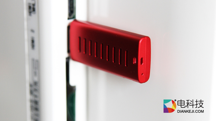  小身材“大”惊喜 中兴九城“球迷棒”评测